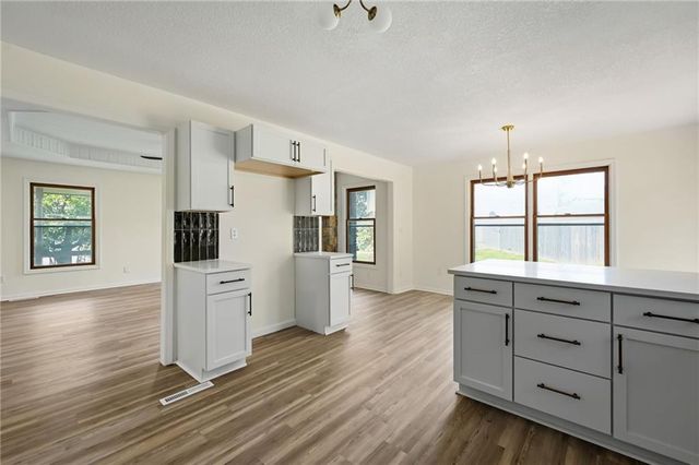 1636 NE Thames Drive, Lee's Summit, MO 64086