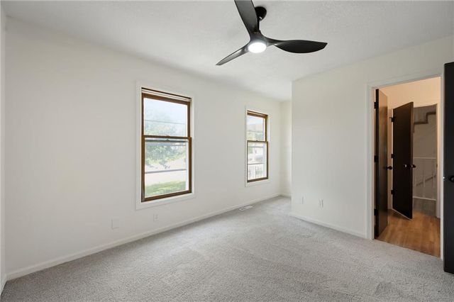 1636 NE Thames Drive, Lee's Summit, MO 64086