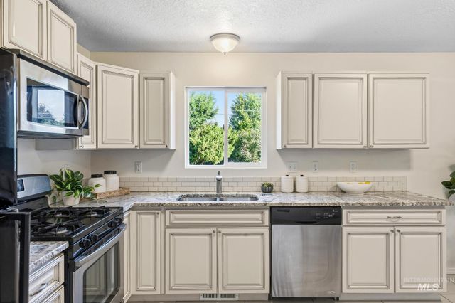 1908 W Tendoy Dr, Boise, ID 83705