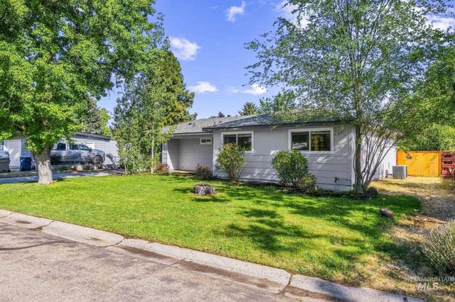 1908 W Tendoy Dr, Boise, ID 83705