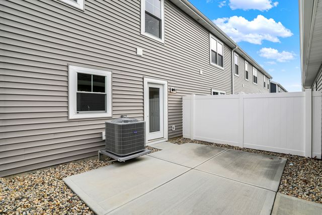 19552 Northwest Drive, Westfield, IN 46074