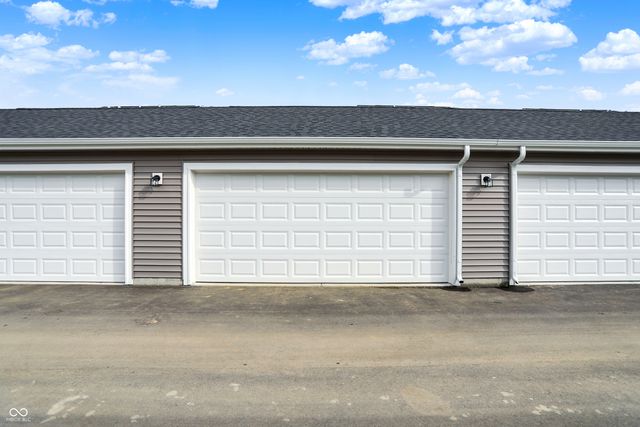 19552 Northwest Drive, Westfield, IN 46074