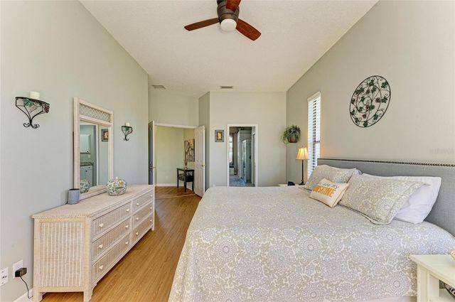 7102 42ND COURT E, Sarasota, FL 34243