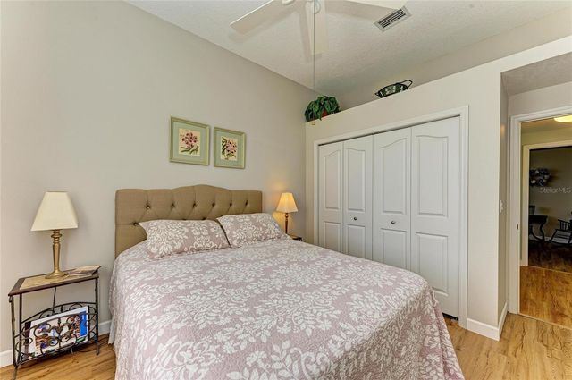 7102 42ND COURT E, Sarasota, FL 34243