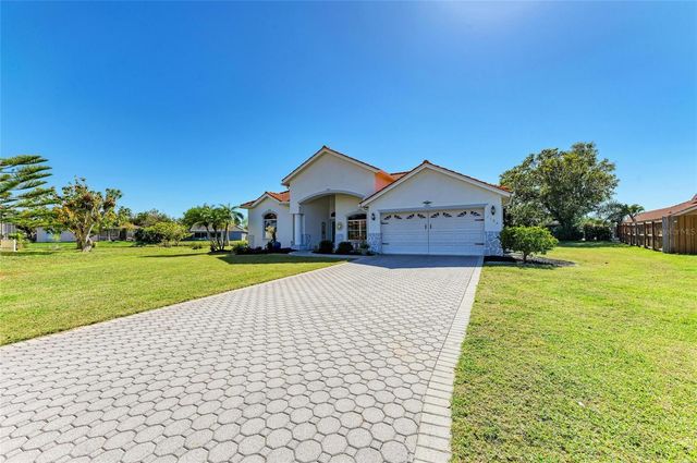 7102 42ND COURT E, Sarasota, FL 34243
