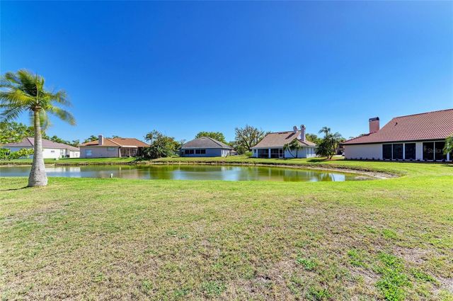 7102 42ND COURT E, Sarasota, FL 34243