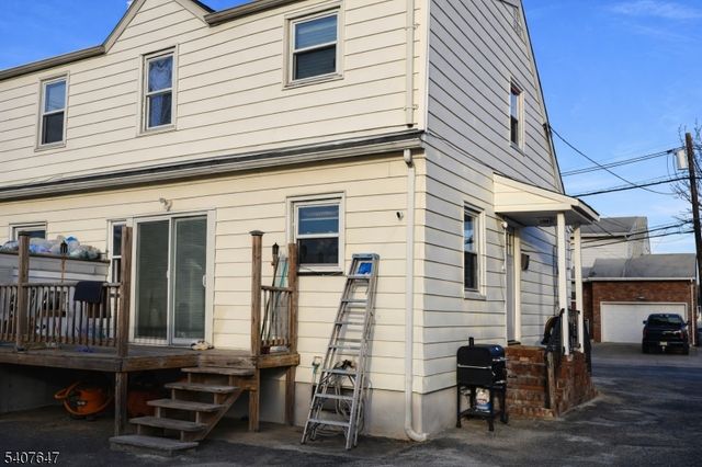 337 1St St, Saddle Brook Twp., NJ 07663