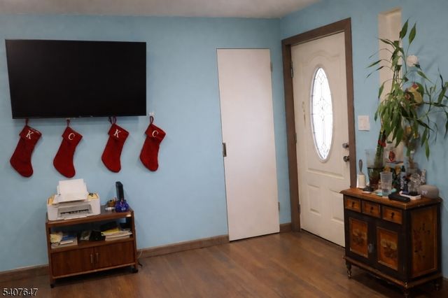 337 1St St, Saddle Brook Twp., NJ 07663