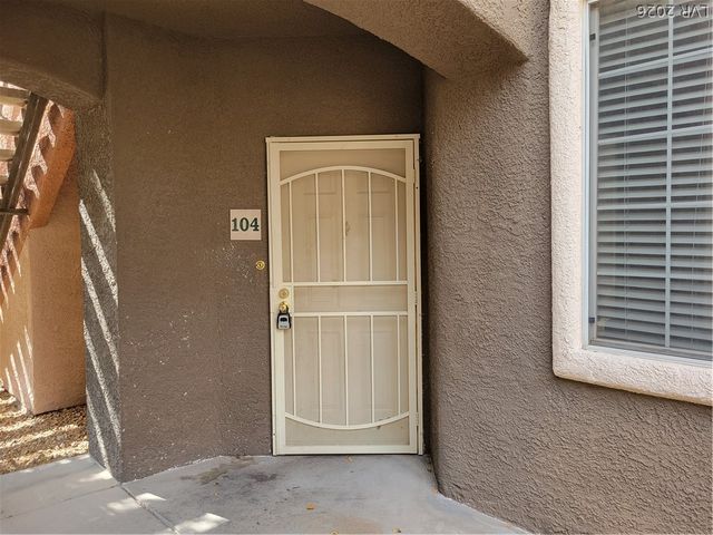 1505 Blackcombe Street 104, Las Vegas, NV 89128