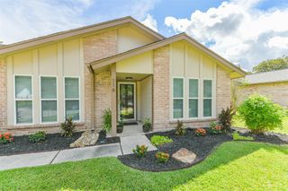 116 Lazy Hollow Drive, League City, TX 77573