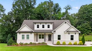 727 Old Collins Road, Hoschton, GA 30548