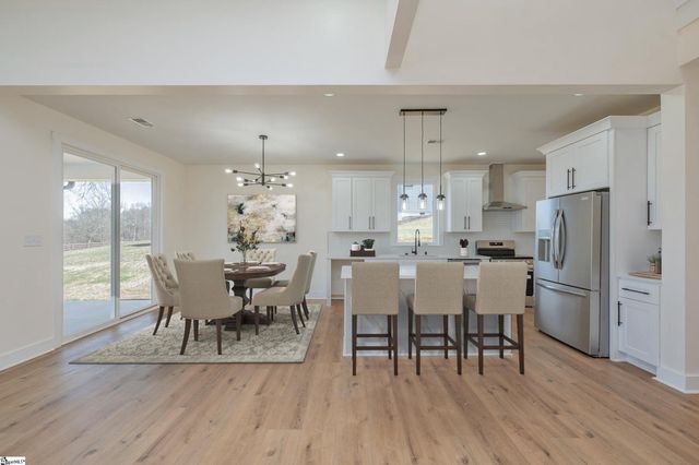 105 Horseshoe Bend Road, Easley, SC 29642