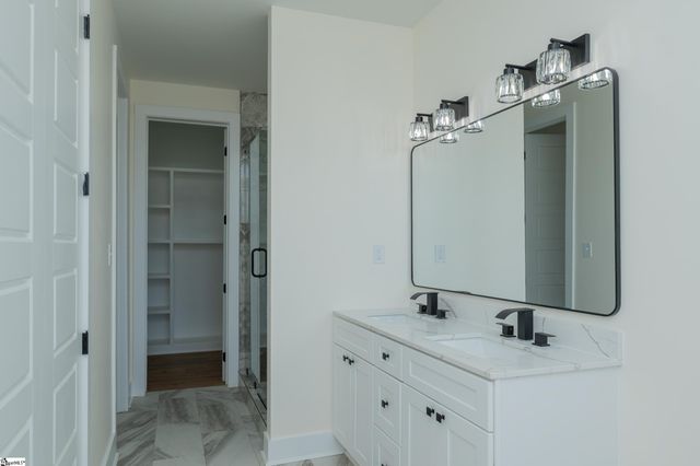 105 Horseshoe Bend Road, Easley, SC 29642