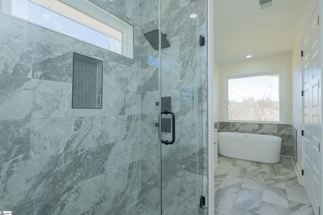 105 Horseshoe Bend Road, Easley, SC 29642