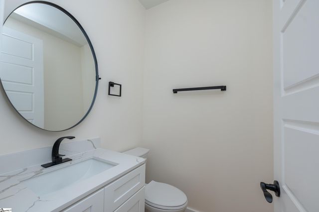 105 Horseshoe Bend Road, Easley, SC 29642