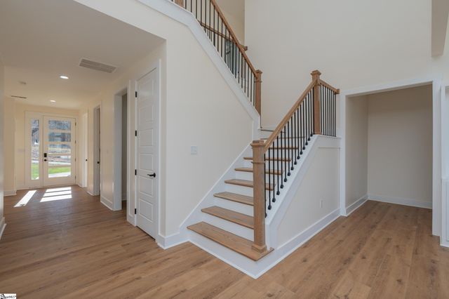 105 Horseshoe Bend Road, Easley, SC 29642