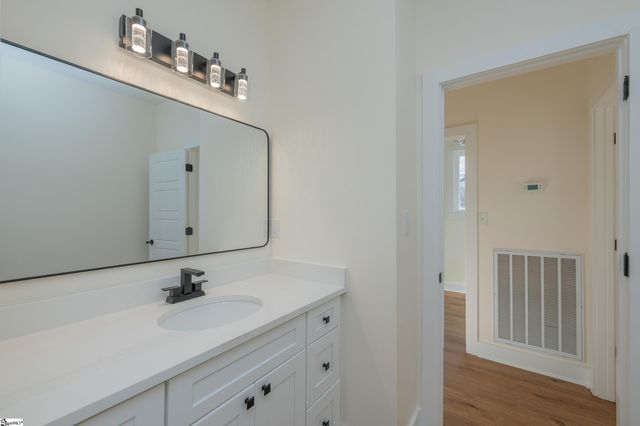 105 Horseshoe Bend Road, Easley, SC 29642