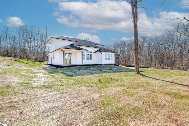 105 Horseshoe Bend Road, Easley, SC 29642