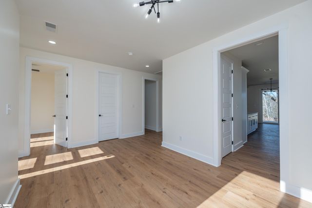 105 Horseshoe Bend Road, Easley, SC 29642