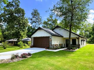 23228 Peninsula Point, Berryville, TX 75763