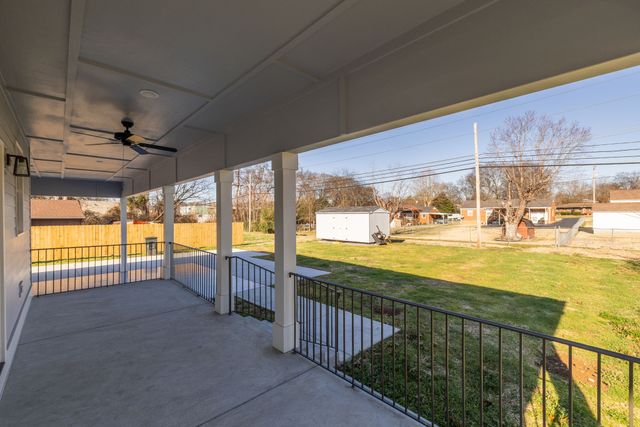 2104 Jade Dr, Nashville, TN 37210