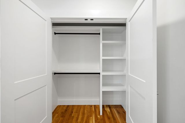 2104 Jade Dr, Nashville, TN 37210