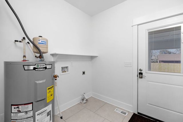 2104 Jade Dr, Nashville, TN 37210