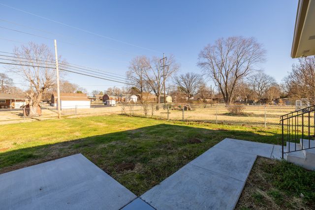 2104 Jade Dr, Nashville, TN 37210