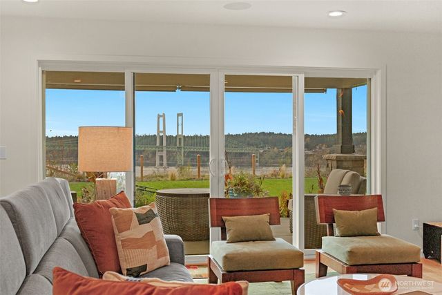 2512 Vista View Drive, Tacoma, WA 98406