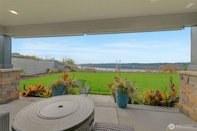 2512 Vista View Drive, Tacoma, WA 98406