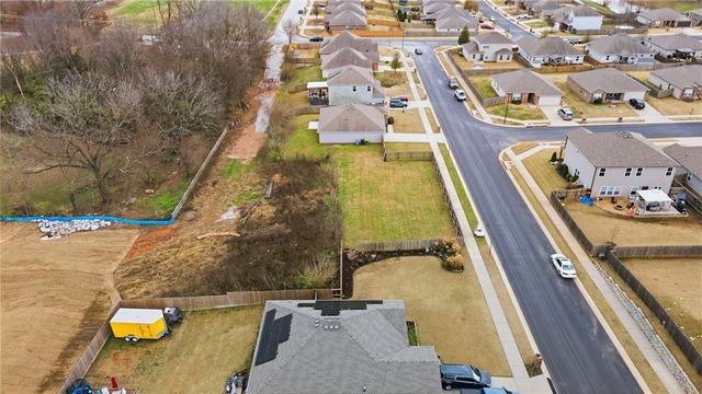 307 Woodcreek Street, Lowell, AR 72745