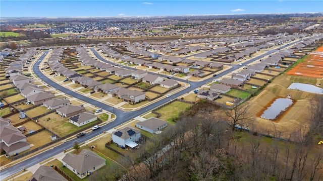 307 Woodcreek Street, Lowell, AR 72745