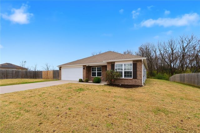 307 Woodcreek Street, Lowell, AR 72745