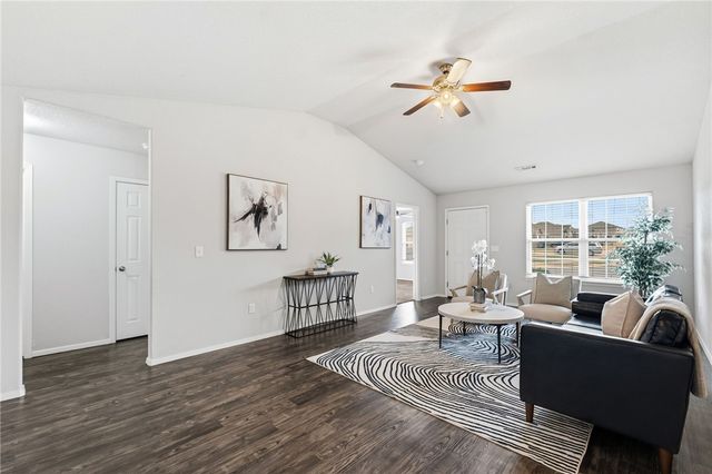 307 Woodcreek Street, Lowell, AR 72745