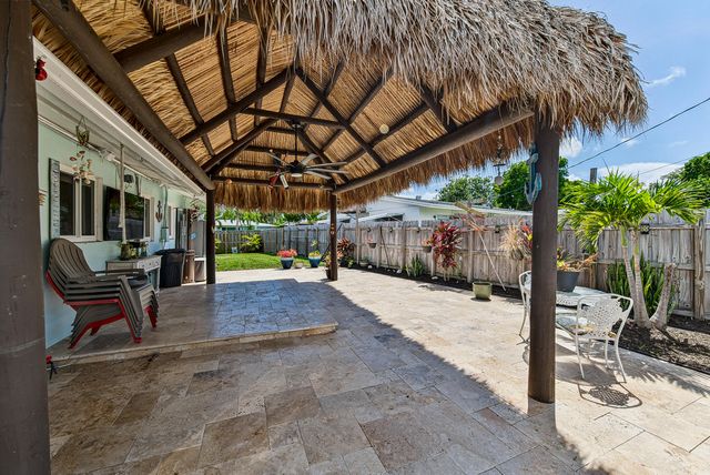 1419 SE 1ST Way, Deerfield Beach, FL 33441