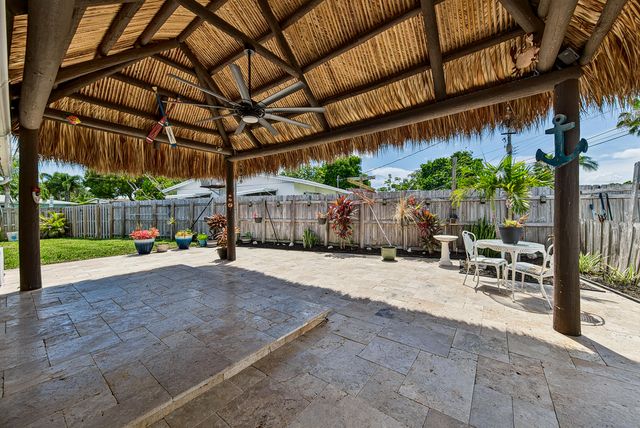 1419 SE 1ST Way, Deerfield Beach, FL 33441