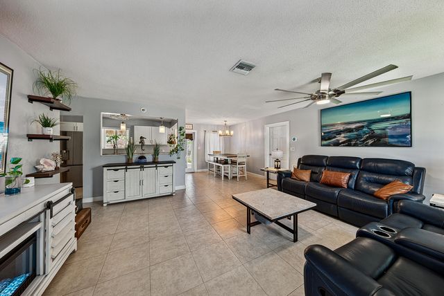 1419 SE 1ST Way, Deerfield Beach, FL 33441