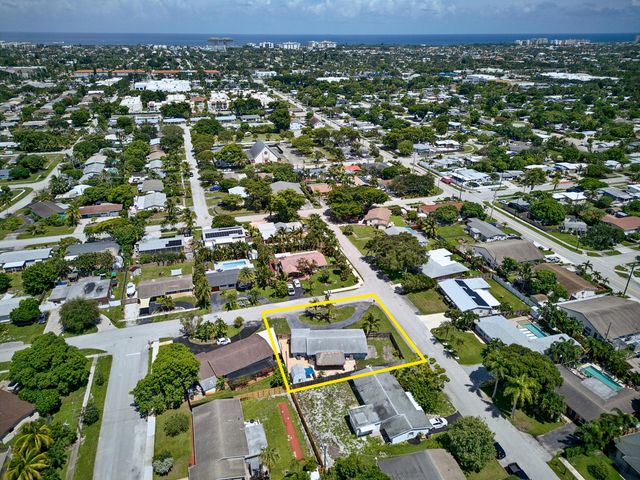 1419 SE 1ST Way, Deerfield Beach, FL 33441