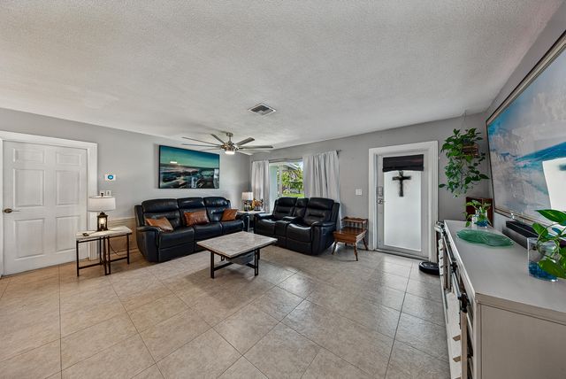 1419 SE 1ST Way, Deerfield Beach, FL 33441