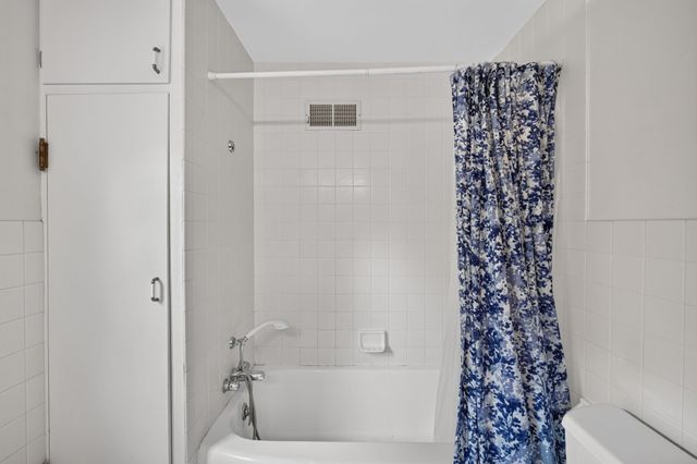 112 N Riverside Drive, Ames, IA 50010