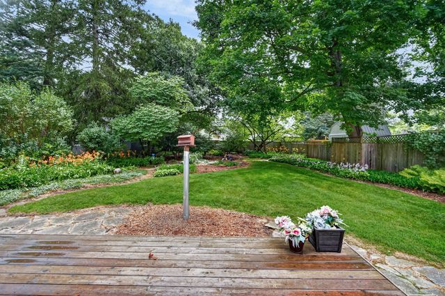 112 N Riverside Drive, Ames, IA 50010