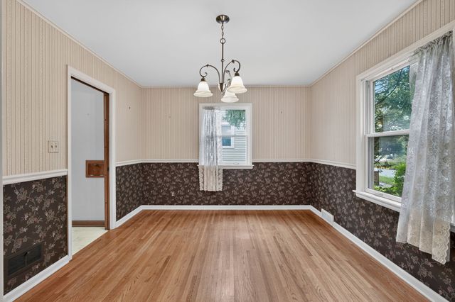 112 N Riverside Drive, Ames, IA 50010