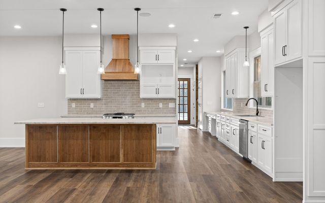 220 High Point Lane, Jasper, TN 37347