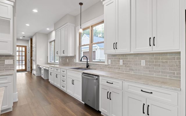 220 High Point Lane, Jasper, TN 37347