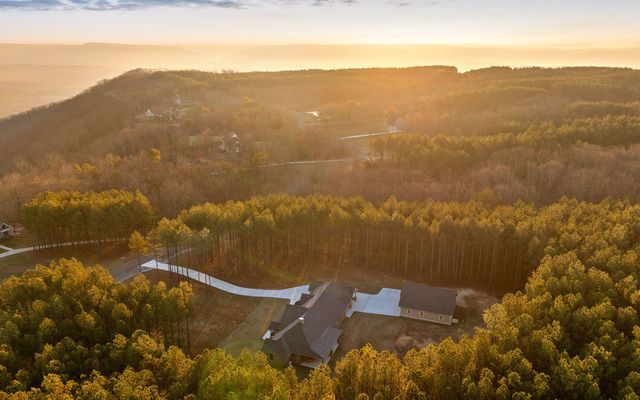 220 High Point Lane, Jasper, TN 37347