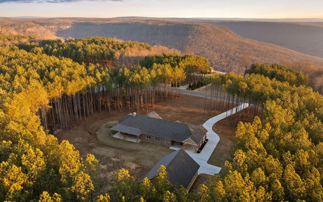 220 High Point Lane, Jasper, TN 37347