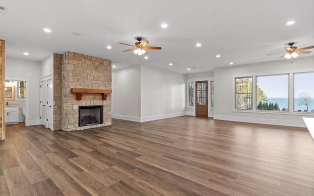 220 High Point Lane, Jasper, TN 37347