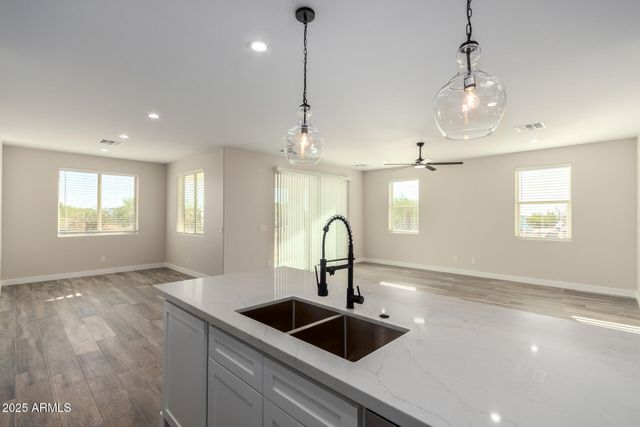 23437 E Cactus Forest Road, Florence, AZ 85132