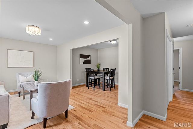 11869 Galba Drive, Florissant, MO 63033