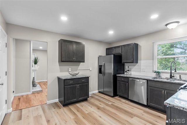 11869 Galba Drive, Florissant, MO 63033